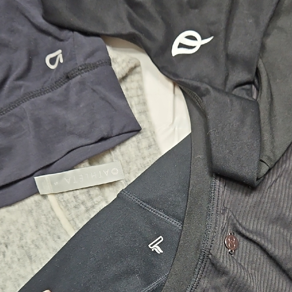 Not So Mystery Athletic Wear Box Size S